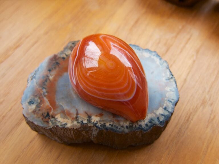 Discover Sardonyx: A Stone for Courage, Happiness, and Clear Communication