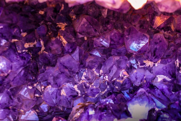 Unleash The Power Of Purple And Violet Color Energy