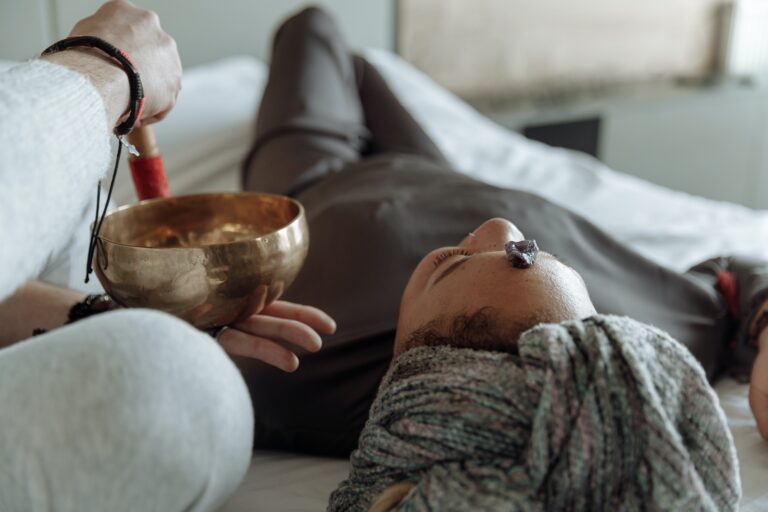 The Definition of Optimism in Crystal Healing: Harnessing Positive Energy