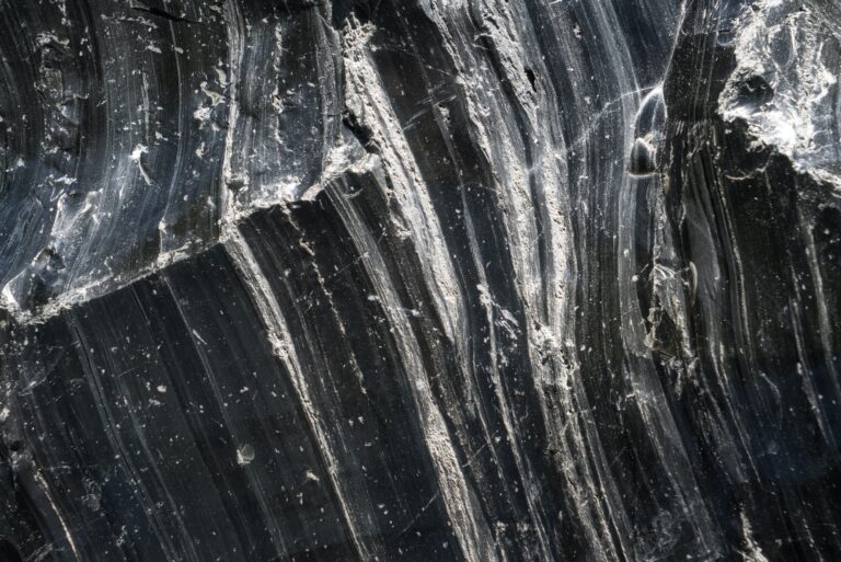 Unleash the Unparalleled Power of Obsidian for Protection and Healing
