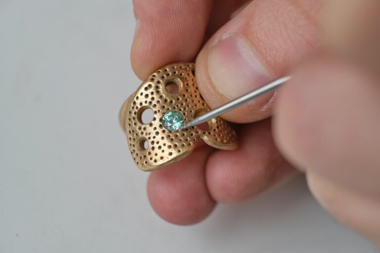 Ethical Lapidary: Exploring Responsible Gemstone Crafting