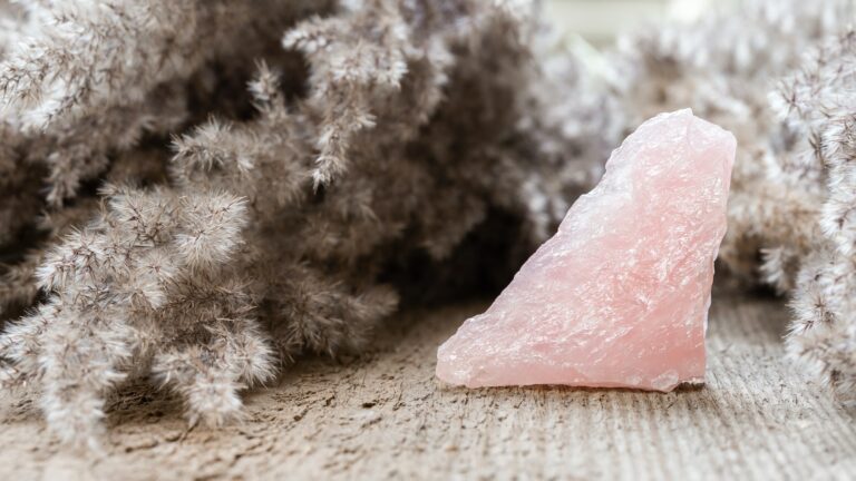The Benefits Of Rose Quartz: A Natural Crystal For Inner Wellness