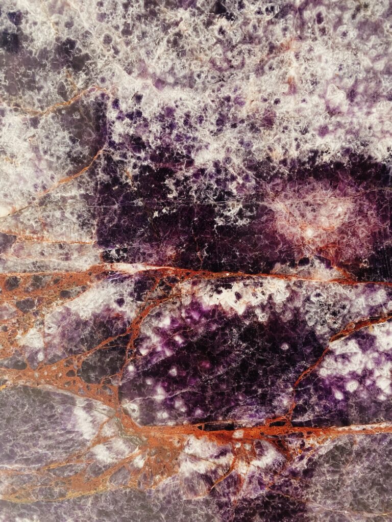 Explore The Meaning and Healing Properties of Onyx