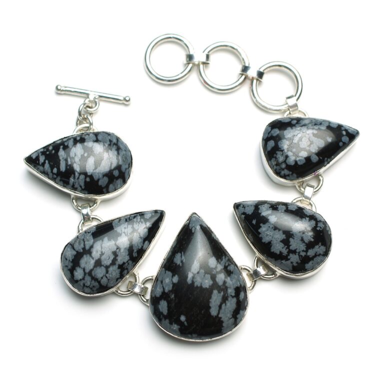 Snowflake Obsidian Bracelet Benefits