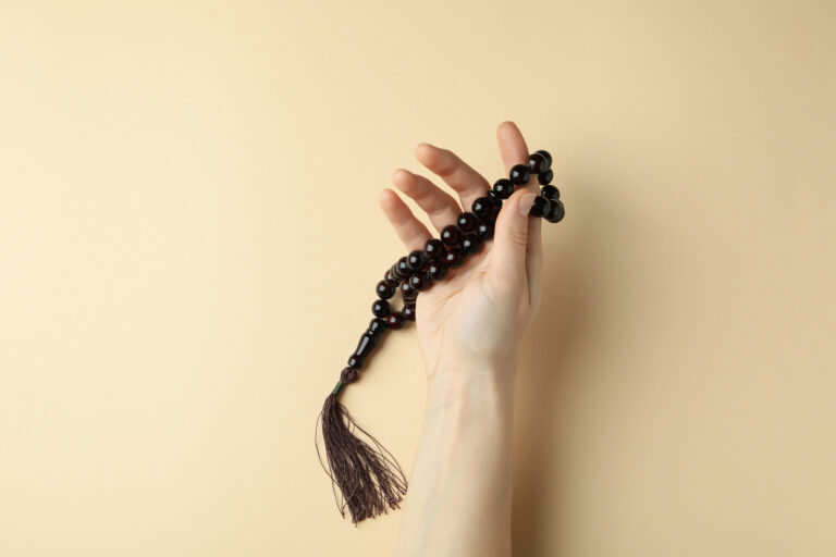 A Guide to Buddhist Prayer Beads