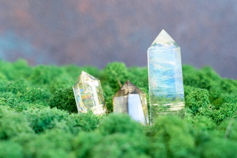 Aura Quartz: A Marvelous Blend of Quartz and Precious Minerals for Holistic Healing